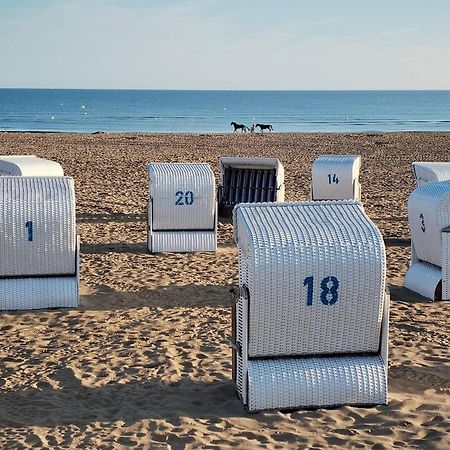 Studio Avec Terrasse, Parking Prive Et Acces Direct A La Plage - Fr-1-465-86 Мервиль-Франсвиль Экстерьер фото